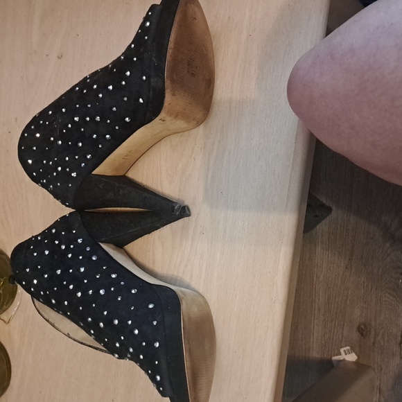 INC BOOTIES - Picture 5 of 8